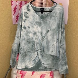 Women’s tie dye sweater